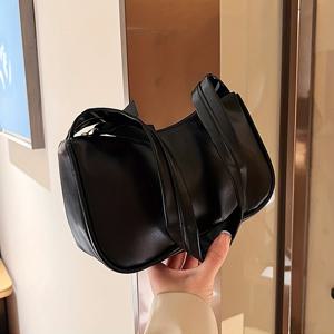 INS 한국 스타일 여성 패션 핸드백, 스타일리시한 숄더 스몰백, 심플하고 활용도 높은 새로운 겨드랑이 가방