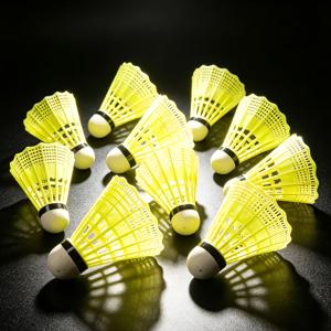 나일론 셔틀콕 10개 세트, 야외 스포츠 훈련용 셔틀콕 - 가족 야외 스포츠용, 고탄성 셔틀콕, 안정적인 비행과 耐風성, 피트니스 및 오락용, 스포츠 용품