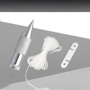 홈 플럼 밥. 목공 및 장식 측정용 수직 플럼 라인. 정밀한 장식 측정 도구
