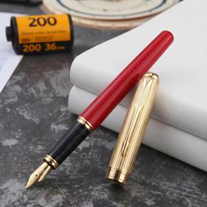 1개 럭셔리 골드 장식 펜, 클래식 레드 & 블랙 광택 메탈 펜 바рел, 0.5mm 니브, 고급 비즈니스 캘리그라피 펜, 사무실, 다이어리, 서명, 선물용 펜 (잉크 미포함)