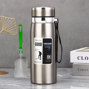 1,000ml 대용량 진공 단열 물병, 스테인리스 스틸 누수 방지 여행용 보온병, 휴대용 휴대 스트랩 및 스펀지 청소 브러쉬 세트 포함, 야외 스포츠, 사무실 및 가정용으로 적합