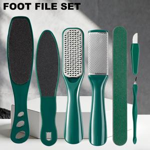 다크 그린 7pcs 발 담요 스테인리스 스틸 각질 제거 도구 세트, 각질 제거 발 관리 세트, 발톱 및 발꿈치 각질 제거, 발 스크러버, 양면 발 파일, 각질 포크, 각질 및 제거, 건조한 갈라진 발꿈치 및 발톱 제거
