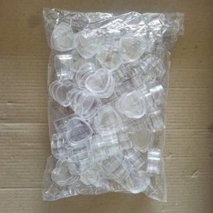 50pcs 하트 모양 화장품 병 빈 투명한 화장품 용기 미니 충전식 플라스틱 상자 뚜껑이 있는 샘플, 아이 섀도우, 네일 파우더, 크림, 메이크업용