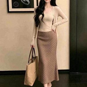 2026 신상 여성용 3피스 의류 세트 우아하고 부드러운 순수 가디건 캐미솔 폴카 도트 미디 스커트 여름 경량 데일리 캐주얼