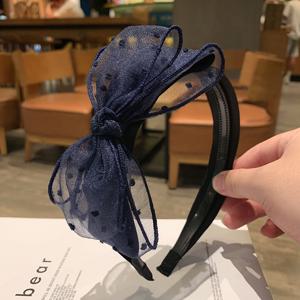 여성을 위한 새로운 블랙 레이스 헤어밴드, 우아한 성격과 다재다능하며 사용하기 쉬움, 세안용 헤어밴드, 인터넷에서 유명한 이빨 빗 헤어 클립, 얇고 가벼운 단층 새틴 리본과 레이스 리본 디자인