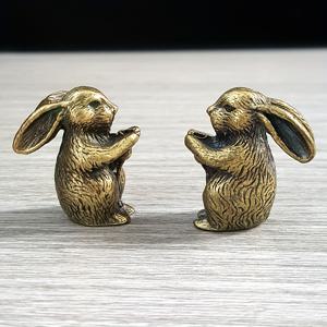 12지구별 미니 토끼 향기 홀더 2개, 휴대용 메탈 아로마 디퓨저, 평온한 명상 수집품, 작은 데스크탑 장식품, 빈티지 토끼 피규어, 방 장식 및 홈 장식용 홈 데코 아이템