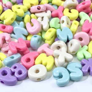 대형 Q자형 레터 비즈, 마카롱 색상 조합, 250g/82개, DIY 팔찌, 목걸이, 귀걸이 및 기타 액세서리 제작에 매우 적합, 정교하고 재미있는 스타일