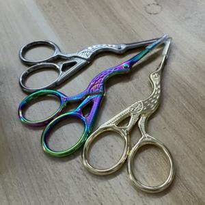 정교한 빈티지 크레인 디자인 가위, 날카롭고 컴팩트함, 실 자르기, 자수, 차 사용 및 데일리 눈썹 다듬기에 이상적