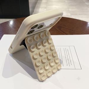 휴대폰 케이스: 귀여운 기능성 여름 도파민 컬러 스티커 패드 홀더가 있는 2개 세트 귀여운 액체 휴대폰 케이스, 아이폰 18 프로 맥스 17 에어 16 15 14 13 12 11 프로 맥스 플러스와 호환되는 부드러운 뒷면 커버