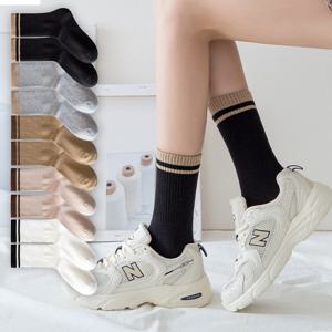 10켤레 여성 장목 양말 세트, 흰색, 검정, 통기성 좋은, 봄 여름 가을 사계절용, 학생 교복 골지 크루 삭스