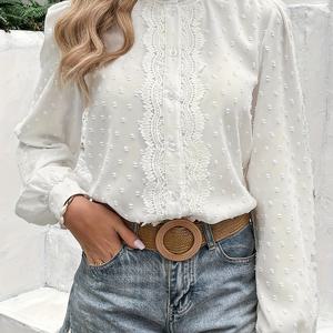 여성용 우아한 레이스 트림 스탠드 칼라 블라우스 - 단색 화이트 캐주얼 시크 셔츠, 봄 여름 가을용 세탁기 사용 가능 논스트레치 원단, 캐주얼 & 포멀룩에 다재다능한 시즌 패션 탑, 소피스티케이드 캐주얼웨어, 장식 버튼 클로저
