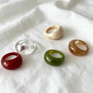 5개 빈티지 마블 스웰 와이드 아크릴 반지 세트, 젤리 텍스처 레진 이지 밴드 반지, 멀티 컬러 스택 가능 핑거링 여성용, 친한 친구를 위한 귀엽고 다재다능한 선물 세트