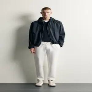 ZARA 자라 EASY CARE 레귤러핏 팬츠 - 스크래치 화이트 0347/890/251 125956