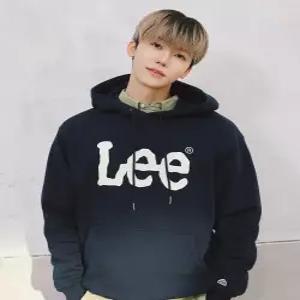 리 LEE NCT 재민 PICK 빅 트위치 로고 후드 티셔츠 네이비