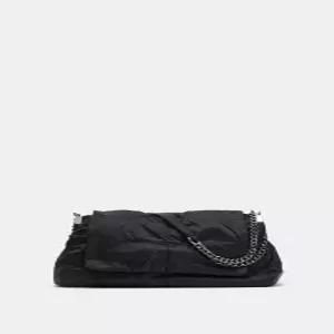 ZARA 락 플랩 숄더백 - 블랙 6463/810/800 115141