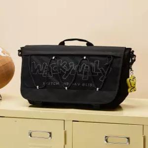 {백화점 정품} 와키윌리 WACKY WILLY 25SS 메쉬 스트링 메신저백 블랙 434492