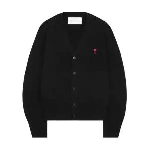 [아미] FKC374 001 009 스몰 하트 로고 슬림핏 가디건