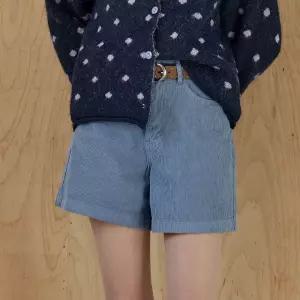 마쟈 코듀로이 하이웨이스트 숏팬츠 ZF01QL401NA