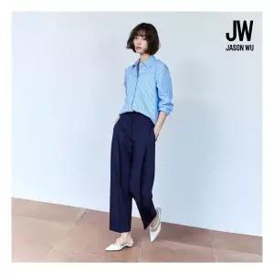 제이슨우 NEW Rowen 라이트 크롭 라운드 턱팬츠 (4 COLORS) [런칭 가격 69,900원]