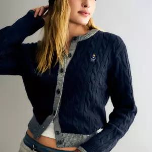 [백화점정품] 후아유 Steve Cable Cardigan WHCKG4911F YBB713