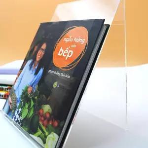 투명 아크릴 도서 잡지 진열 전시대 A6 잡지꽂이 인테리어거치대 리플렛거치 Z-95DD1