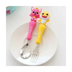 핑크퐁 아기상어 입체 스푼 포크 케이스 세트