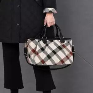 닥스 골프 여성 26FW [ONLINE EXCLUSIVE] 베이지 체크 토트백 DNGF6F903I2