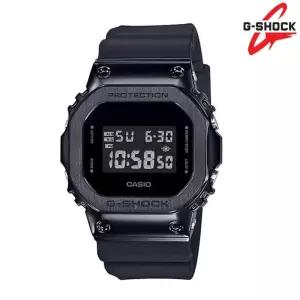 백화점 지샥 스퀘어 5600 블랙 메탈 손목시계 워치 GM-5600UB-1DR