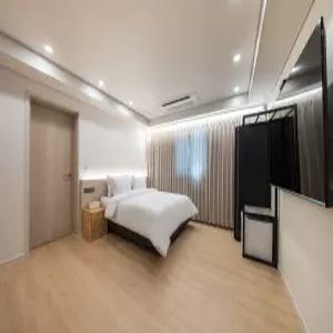 [전남광주통합 모텔] 목포 호텔 레스트 평화광장점(REST HOTEL) (목포)