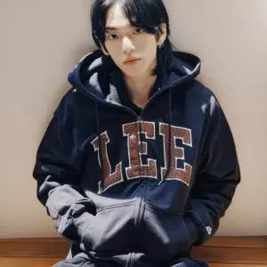 LE2603HZ02NA 리 컬리지 로고 후드 집업 네이비 7024939