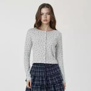 후아유 Eyelet Long Sleeve Cardigan WHLAG23HLAG2323F