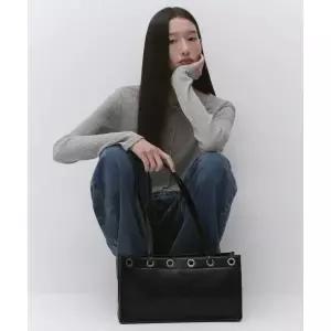 무신사스탠다드 MUSINSA STANDARD WOMAN 우먼즈 그로밋 바게트 숄더백 [블랙]MEFBG0D87-BK 172324