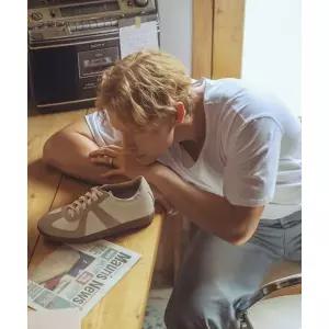 DIFFERSHOE 남자 독일군 스니커즈 7CM