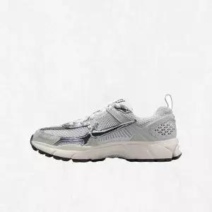 [나이키]IM9467 001 유아동운동화 키즈 225 245 보메로5 GS A253SZ767P LE1220288830