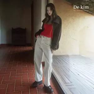 [DE kim(드킴바이김서룡)] 26FW 코듀로이 팬츠 1종