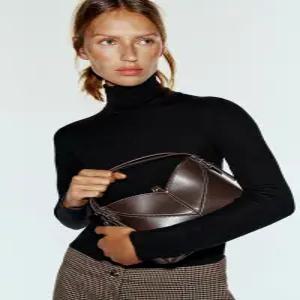 ZARA 자라 스티치 디테일 미니 백 - 초콜렛 6133/710/721