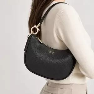 페라가모 SS26 여성 노스사우스 호보백 XS 22 0965 NERO 0785984