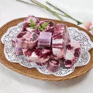 소꼬리 알꼬리 꼬리찜 몸보신 청정우 뼈 찜 보양식 곰탕용 소고기 1kg 수입산 더예쁜한우