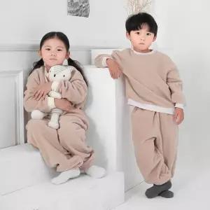 소프트 웜 플리스 상하복 세트Brown겨울 유아실내복 등원룩 세트아동복