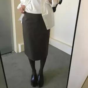 [메이비베이비] Camila Skirt (2colors)