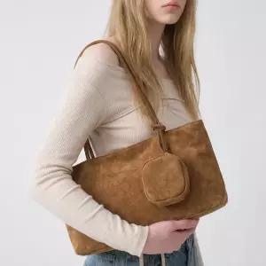 스웨이드 가방 가벼운 숄더백 가을 겨울 바게트백 데일리 스퀘어 세무 가방 M1222991