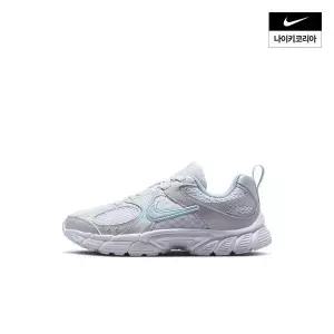 나이키 V5 RNR (리틀키즈) IQ7406-001