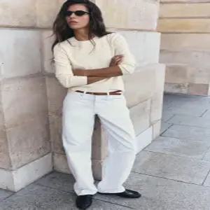 ZARA 소프트 손 니트 스웨터 - 크림 5755/134/712