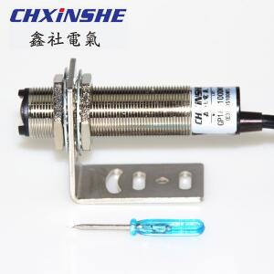 M18 확산 반사 적외선 광전 센서 장거리 0-1미터 조절 가능 3선 10-30VDC GP18-100DN1