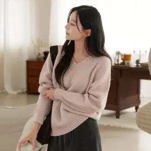 [캔마트] 도톰한 울 브이 니트