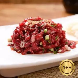 1++ 한우 육회 200g (육회소스증정)