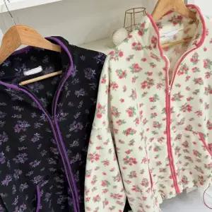 핑크홀릭 로그 루즈핏 오버핏 빅사이즈 플라워 기모내장 후리스 폴라플리스 스탠드칼라 집업 점퍼