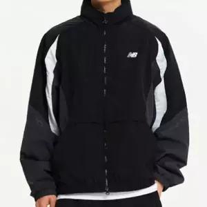 [뉴발란스] UNI N 세미오버핏 웜업자켓 NBNAGCO113-19