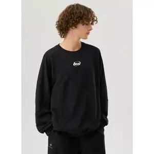 [르꼬끄](강남점)[정상가 99,000원][60% OFF] 풋볼 유니 리벳 맨투맨 BLK / QP423FFSO1