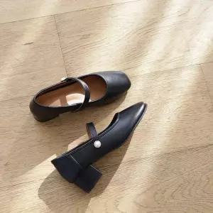 4cm 진주장식 우아미 발편한구두 미들힐 여자구두 델리민 메리제인 펌프스